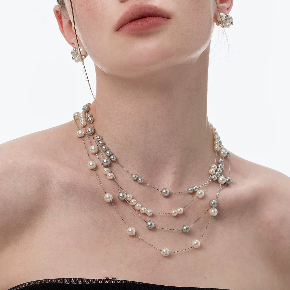 Loopbrek - pearl necklace - Shiny Starlight Pearl Necklace - zoom out