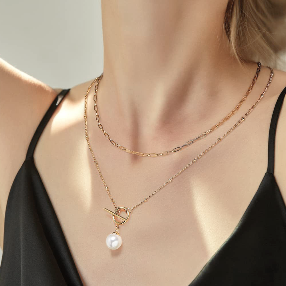 Loopbrek- pendant necklace-The Chain of Freedom and Uniqueness · Pearl Harmony Necklace -zoom out