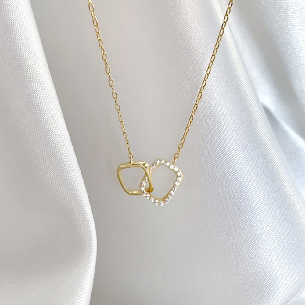 Loopbrek - necklace for women - Linked By Love Rectangle Interlocking Necklace - zoom in