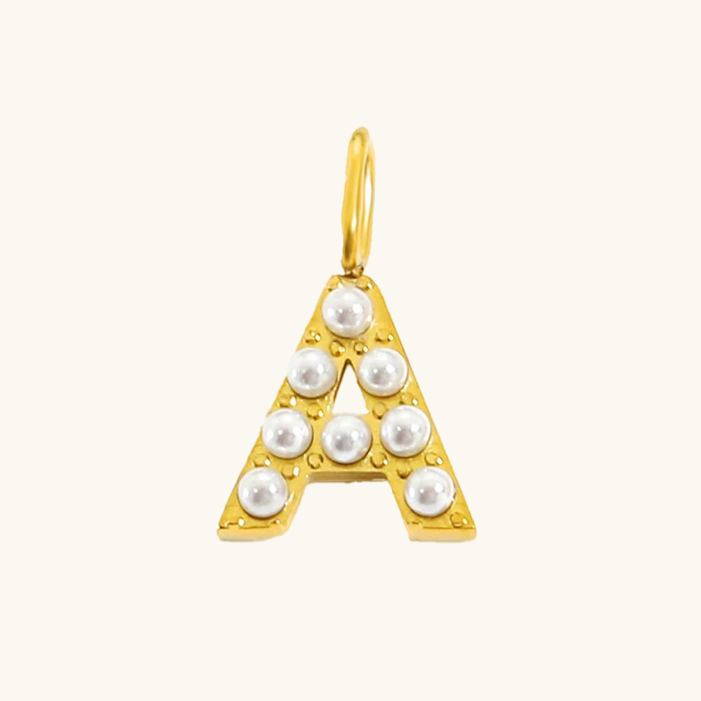 Loopbrek - charm necklace - Personalized Pearl Letter Charm - zoom in