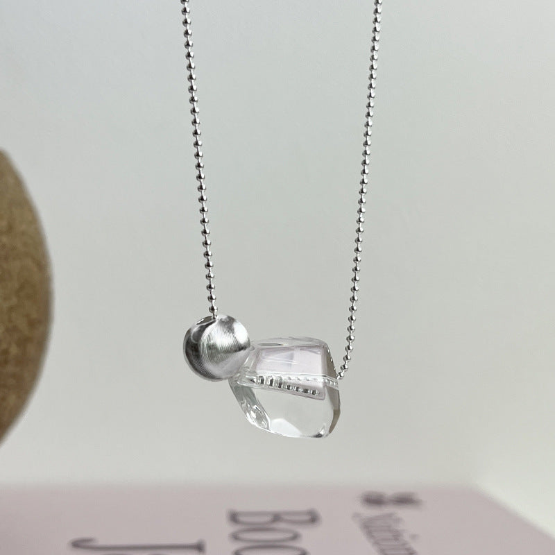 Loopbrek - crystal necklaces - Beauty Of Purity crystal beads pearl necklace - zoom in
