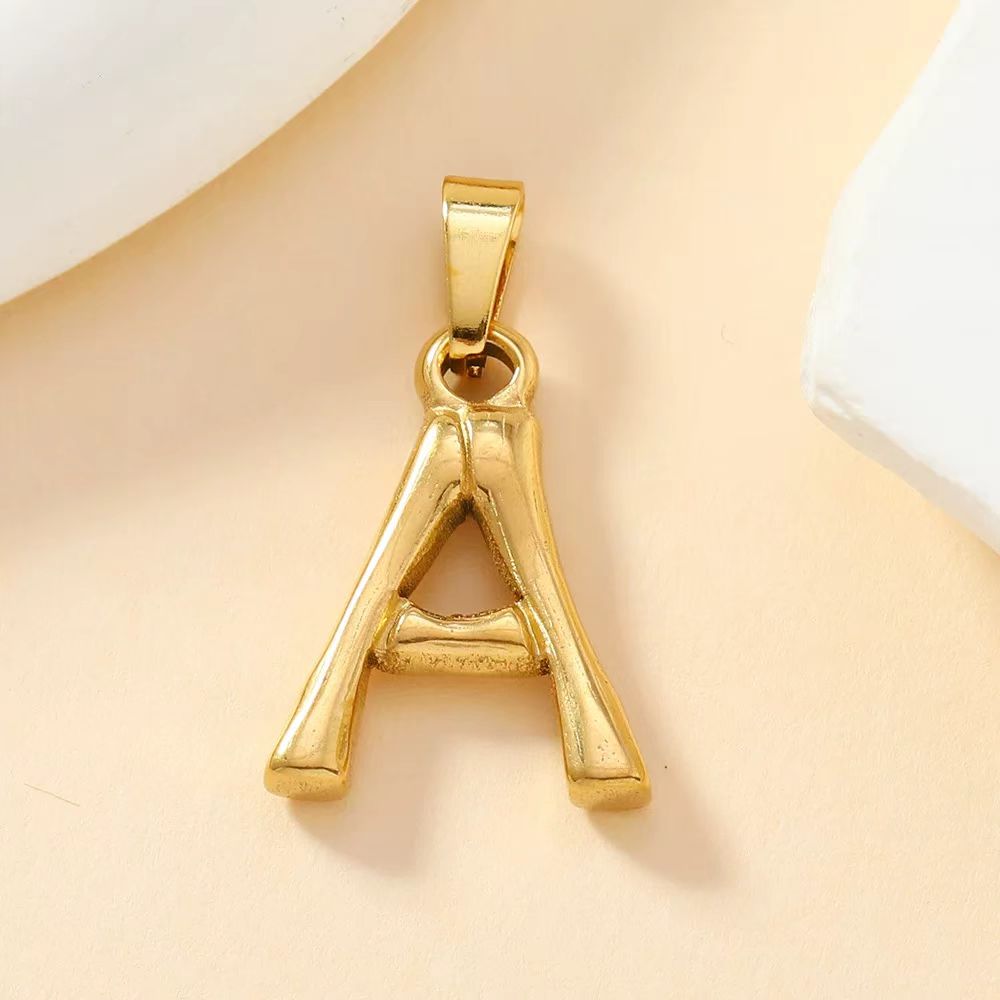 Loopbrek - custom initial necklace - Bamboo-Shaped Initial Charm - zoom in