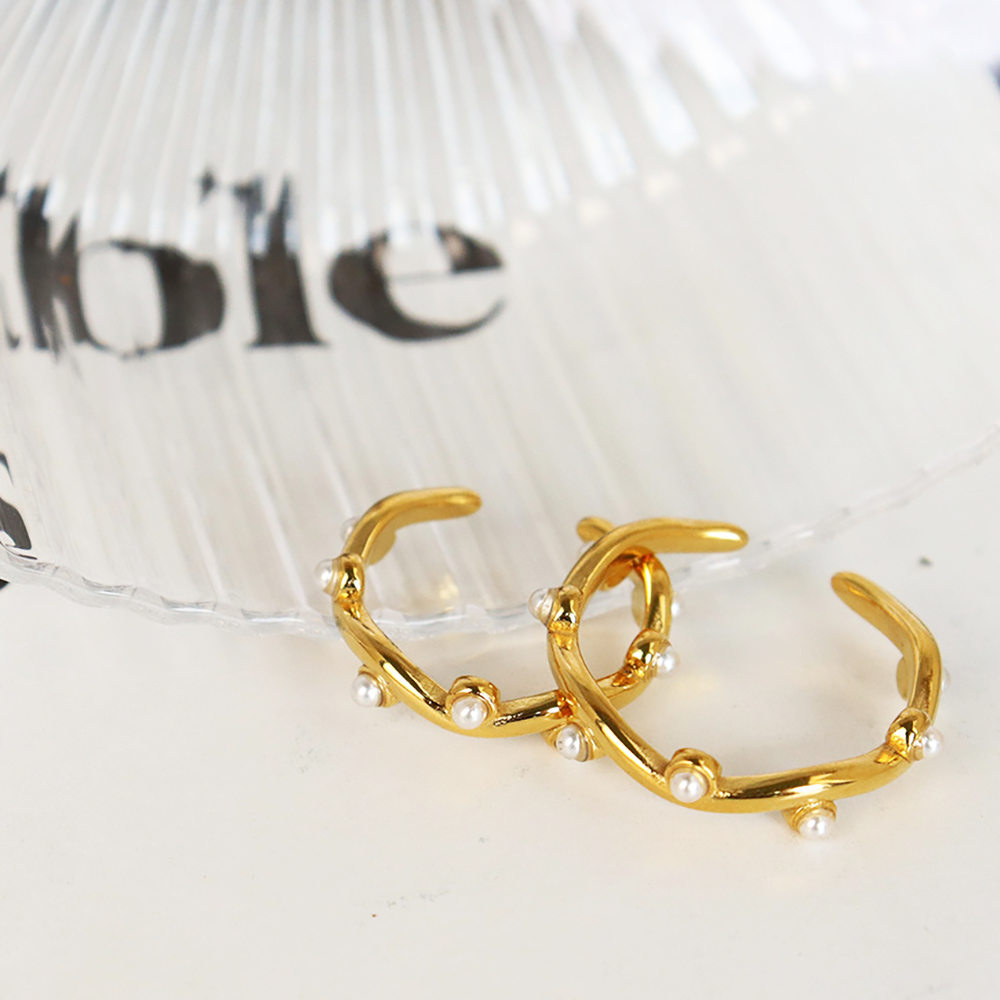 Loopbrek - pearl ring - Chic Pearl Open Ring - zoom out